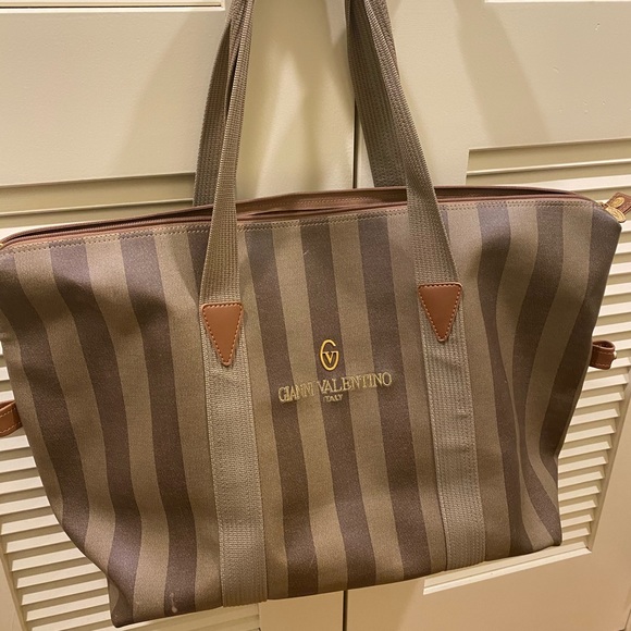 Gianni valentino bag price Clearance